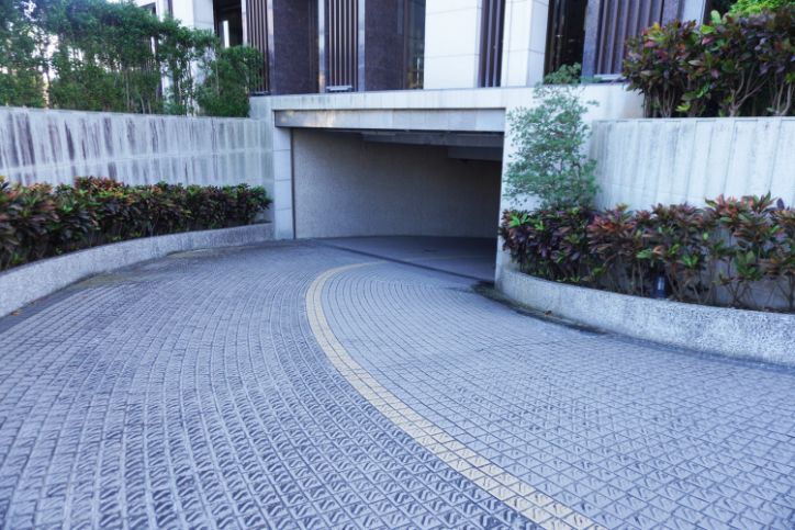 開團｜村却國際溫泉酒店｜羅東溫泉飯店推薦，雙湯池，百萬夜景，明廚百匯吃到飽，情侶約會首選