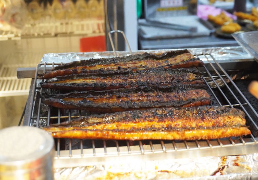 台北鰻魚飯 ｜鰻鰻Express｜南港三井LaLaport美食，松露風安格斯牛鰻重推薦必點