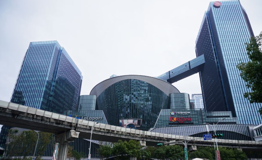 台北鰻魚飯 |鰻鰻Express|南港三井LaLaport美食,松露風安格斯牛鰻重推薦必點 - 第4張圖 台北鰻魚飯 |鰻鰻Express|南港三井LaLaport美食,松露風安格斯牛鰻重推薦必點