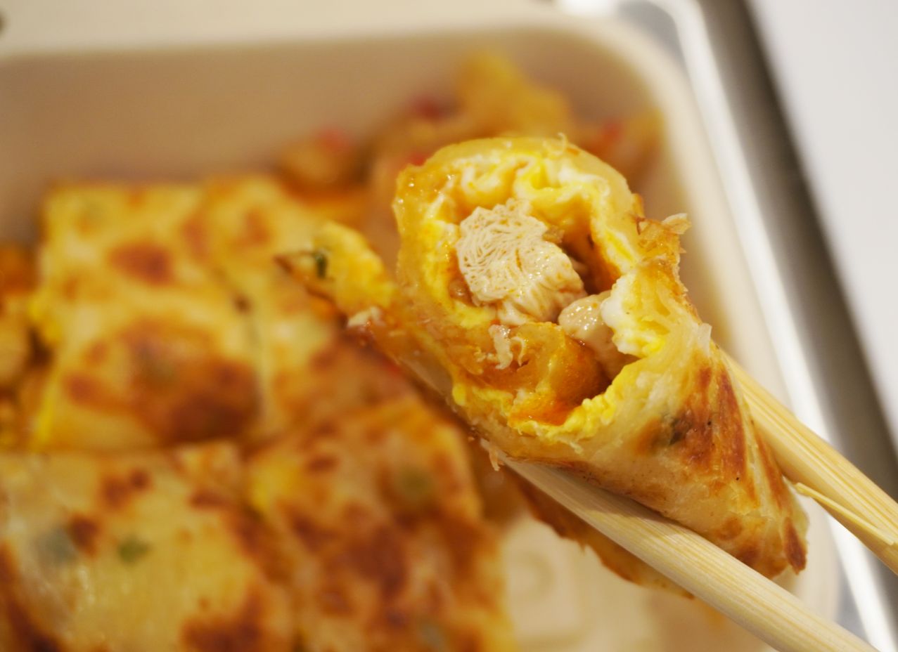 台北南港|晚安早餐新民店|南港軟體園區美食推薦,脆皮蛋餅口味豐富,外酥脆內餡香辣 - 第4張圖 台北南港|晚安早餐新民店|南港軟體園區美食推薦,脆皮蛋餅口味豐富,外酥脆內餡香辣