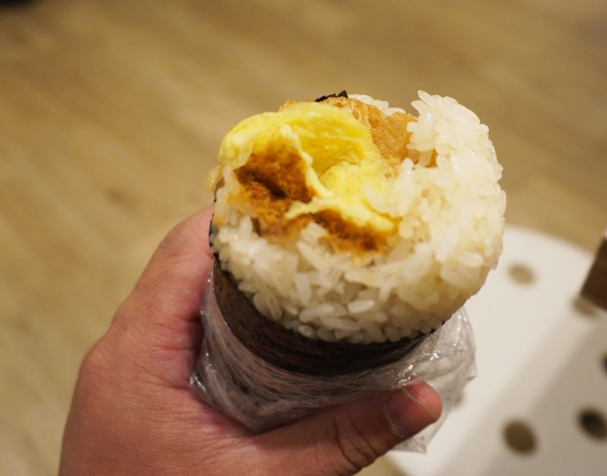 台北大同｜呷本丸早午餐｜圓山花博美食推薦，傳承30年的飯糰老店