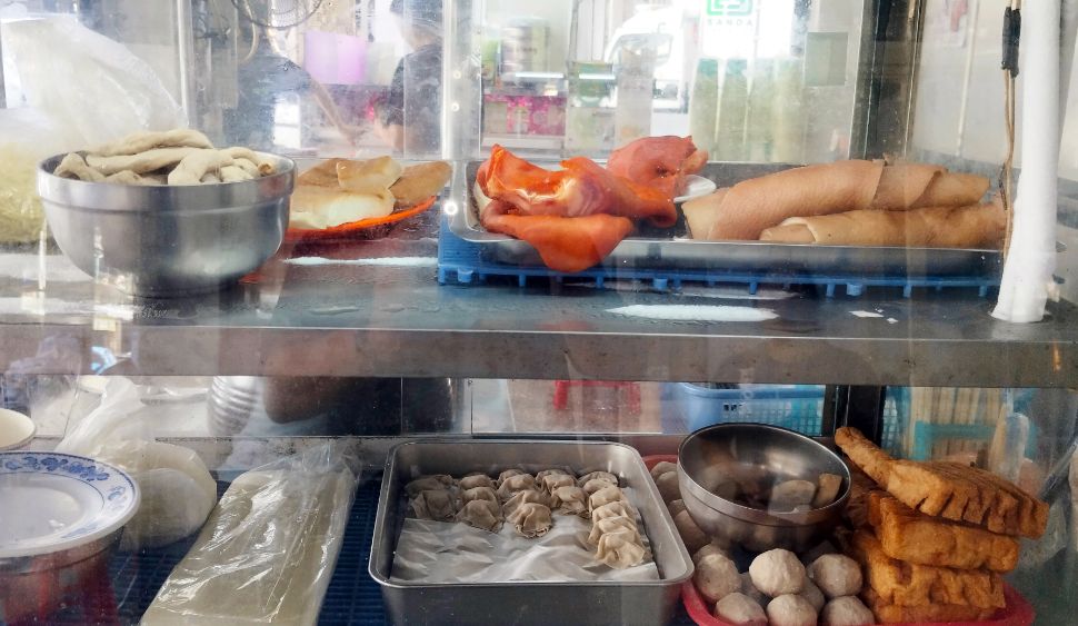 基隆七堵｜阿市麵攤｜百福老字號麵店，在地人的隱藏版美味