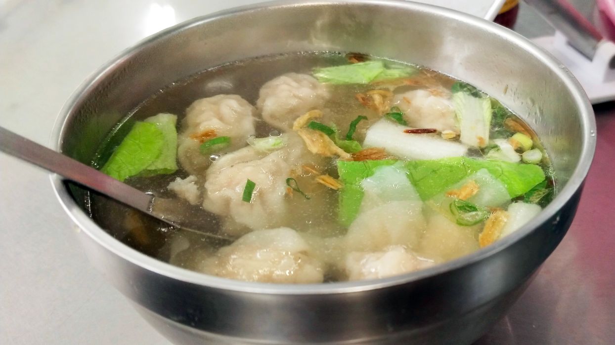 基隆七堵｜阿市麵攤｜百福老字號麵店，在地人的隱藏版美味