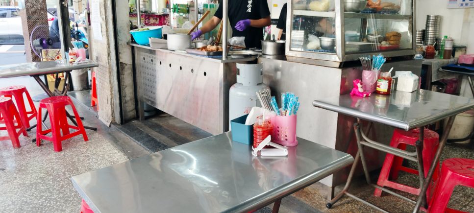 基隆七堵｜阿市麵攤｜百福老字號麵店，在地人的隱藏版美味