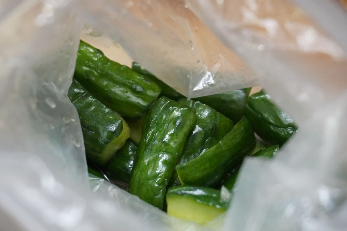 台北萬華｜富宏牛肉麵｜免費加湯加麵，24小時營業的超人氣牛肉麵店