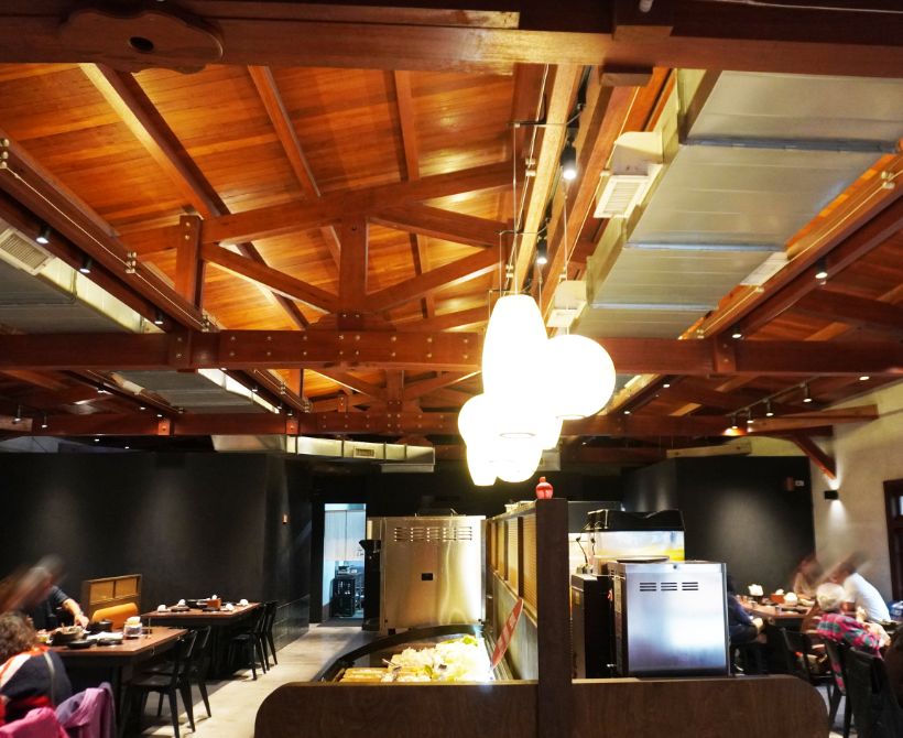 宜蘭火鍋推薦|鼎楓寶島火鍋旗艦店|冬山美食推薦,台式爆炒湯頭滋味濃郁,自助吧料豐富,有料蝦滑必推 - 第11張圖 宜蘭火鍋推薦|鼎楓寶島火鍋旗艦店|冬山美食推薦,台式爆炒湯頭滋味濃郁,自助吧料豐富,有料蝦滑必推