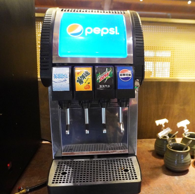 宜蘭火鍋推薦|鼎楓寶島火鍋旗艦店|冬山美食推薦,台式爆炒湯頭滋味濃郁,自助吧料豐富,有料蝦滑必推 - 第17張圖 宜蘭火鍋推薦|鼎楓寶島火鍋旗艦店|冬山美食推薦,台式爆炒湯頭滋味濃郁,自助吧料豐富,有料蝦滑必推