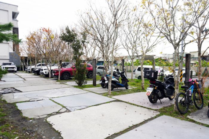 宜蘭火鍋推薦|鼎楓寶島火鍋旗艦店|冬山美食推薦,台式爆炒湯頭滋味濃郁,自助吧料豐富,有料蝦滑必推 - 第5張圖 宜蘭火鍋推薦|鼎楓寶島火鍋旗艦店|冬山美食推薦,台式爆炒湯頭滋味濃郁,自助吧料豐富,有料蝦滑必推