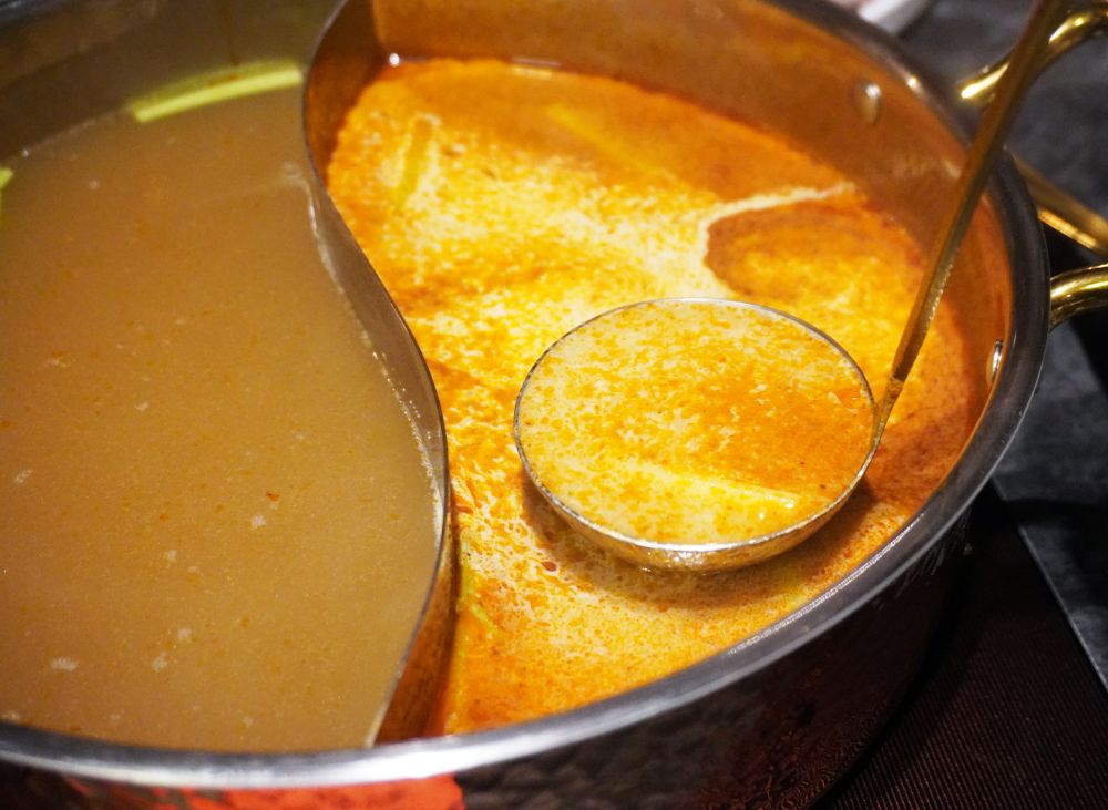 台北大同｜老撈麻辣火鍋-順天外科醫院｜大稻埕火鍋推薦，百年建築化身成時尚鍋物分店，廣東雞煲蟹推薦必點