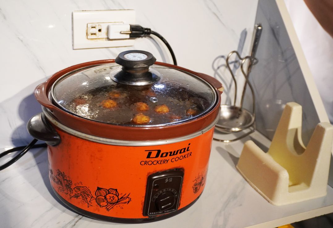 台北萬華｜我!就厲害燒肉放題西門珍饌店｜鄰近西門捷運站6號出口，開業10年的燒肉吃到飽老店