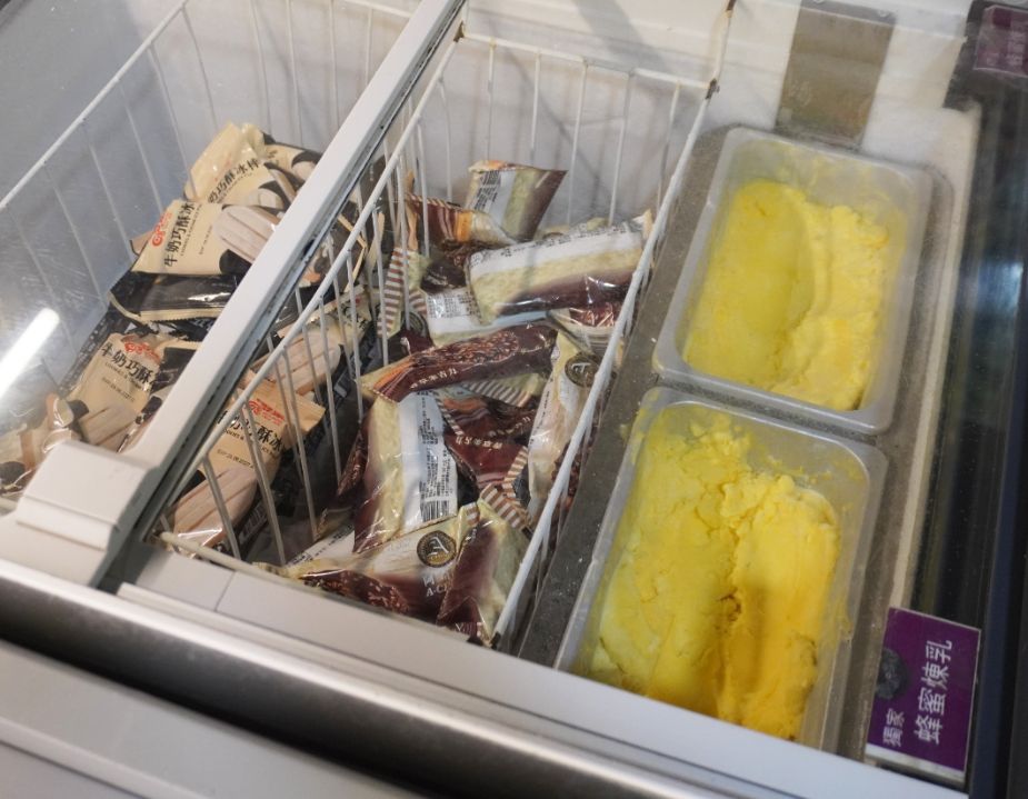 台北萬華｜我!就厲害燒肉放題西門珍饌店｜鄰近西門捷運站6號出口，開業10年的燒肉吃到飽老店