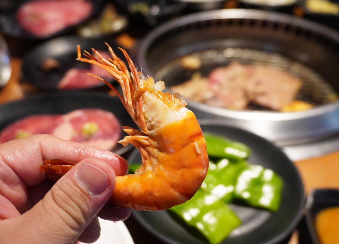 台北萬華｜我!就厲害燒肉放題西門珍饌店｜鄰近西門捷運站6號出口，開業10年的燒肉吃到飽老店