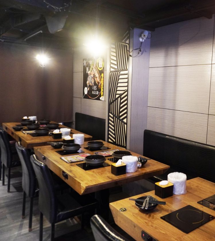 基隆仁愛│煮火鍋│商業午餐價格親民食材新鮮，喬登鞋收藏超亮眼