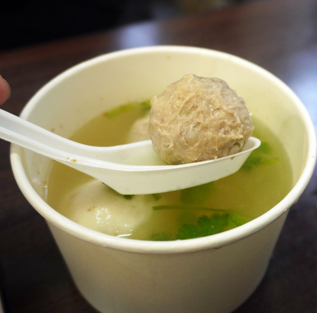 台北大同｜滿潮刈包 ｜涼州街超人氣美食，大稻埕必吃刈包