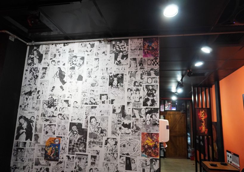 高雄小火鍋推薦｜小灶口平價鍋物鹽埕店｜特色湯底豐富，白飯、冰沙及茶飲免費吃到飽