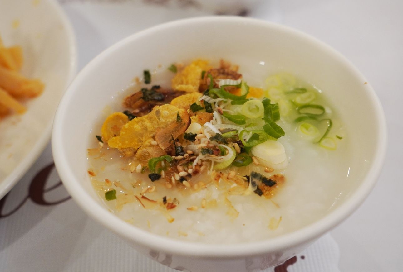 新竹住宿|明月大飯店|鄰近東門市場的30年老旅店,小資族住宿好選擇 - 第34張圖 新竹住宿|明月大飯店|鄰近東門市場的30年老旅店,小資族住宿好選擇
