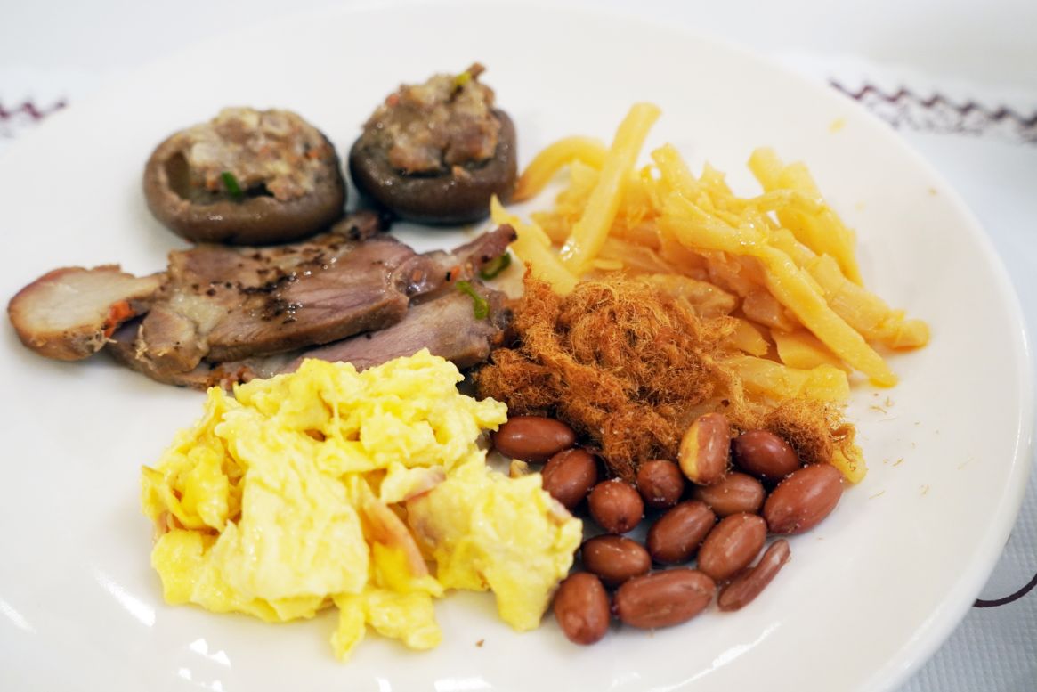 新竹住宿|明月大飯店|鄰近東門市場的30年老旅店,小資族住宿好選擇 - 第43張圖 新竹住宿|明月大飯店|鄰近東門市場的30年老旅店,小資族住宿好選擇