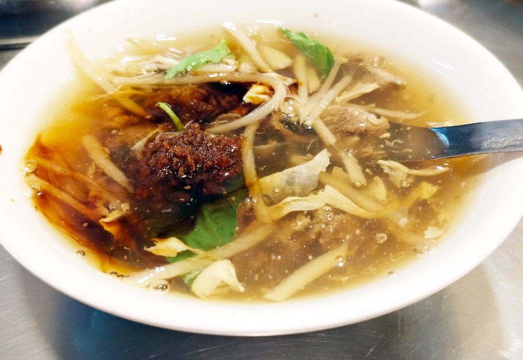 基隆廟口美食│羊妹妹羊肉魯飯│全台首創,羊肉焿湯頭好肉片香 - 第7張圖 基隆廟口美食│羊妹妹羊肉魯飯│全台首創,羊肉焿湯頭好肉片香