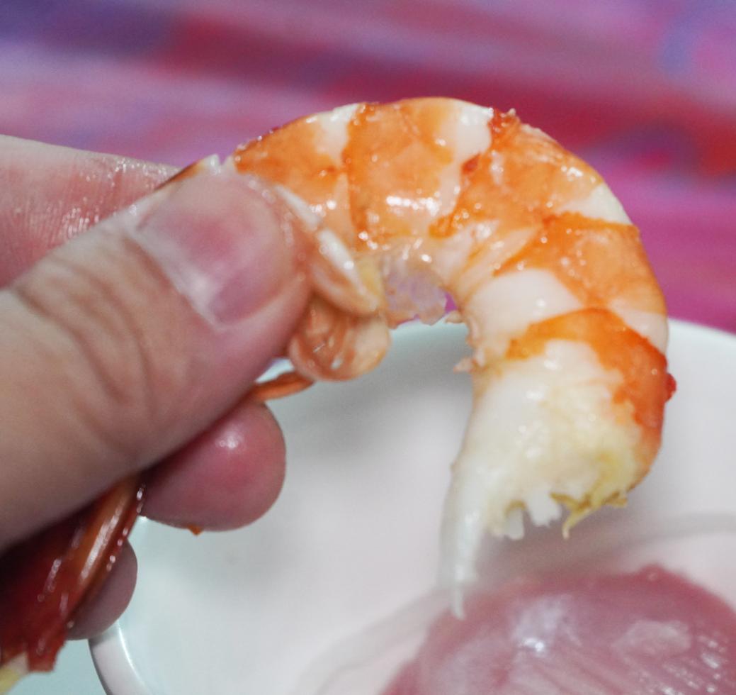 基隆安樂｜玉龍宴席包辦｜在地辦桌首選，餐點食材豐富澎拜，古早味炸大雞腿，充滿童年回憶