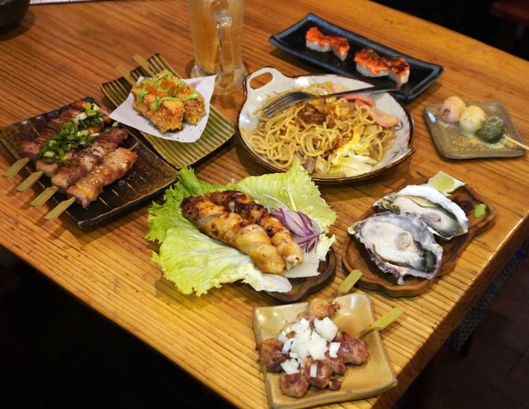 新竹東區|京町家串燒居酒屋|東門護城河附近,新竹聚餐好選擇,以直火炭烤的串燒,帶有濃郁炭香 - 第4張圖 新竹東區|京町家串燒居酒屋|東門護城河附近,新竹聚餐好選擇,以直火炭烤的串燒,帶有濃郁炭香