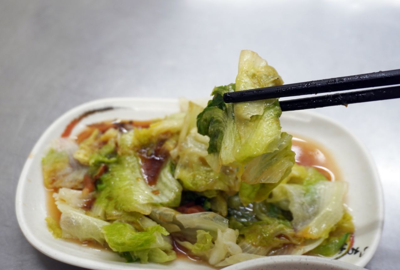 嘉義太保｜丁家魯肉飯｜故宮南院周邊美食推薦，隱藏版銅板美食，魯肉飯口感豐腴又黏唇