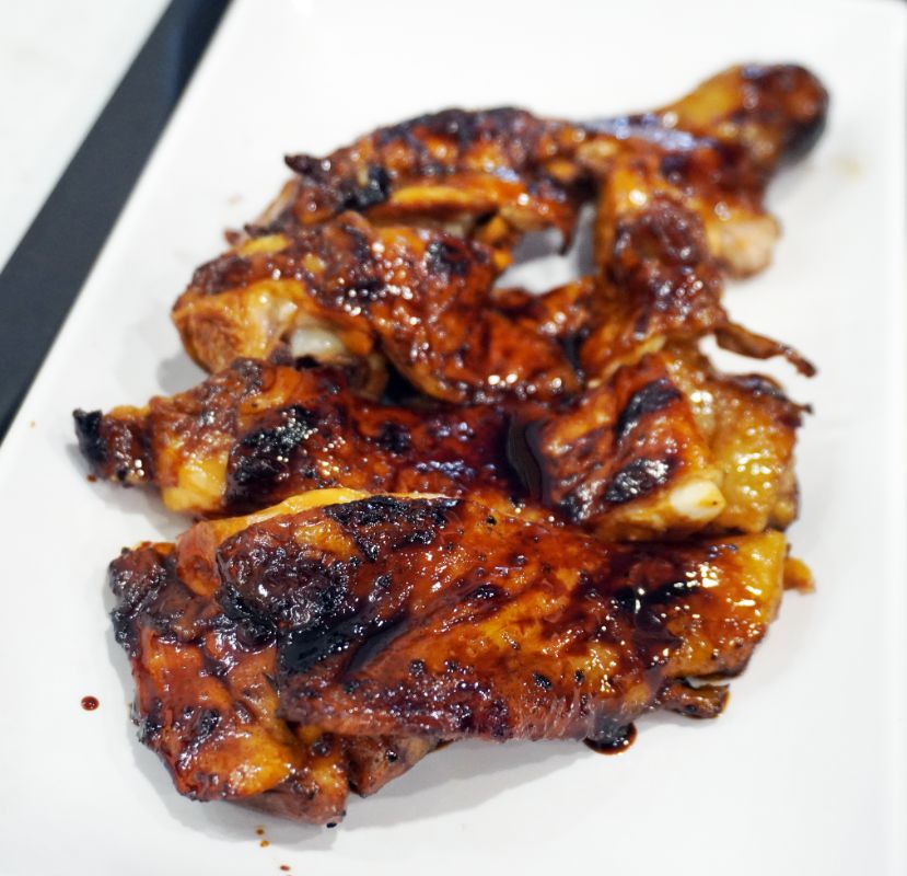 台北萬華｜三吉外賣｜西門町57年老店，武昌街必吃碳烤雞腿，皮Q肉嫩又多汁