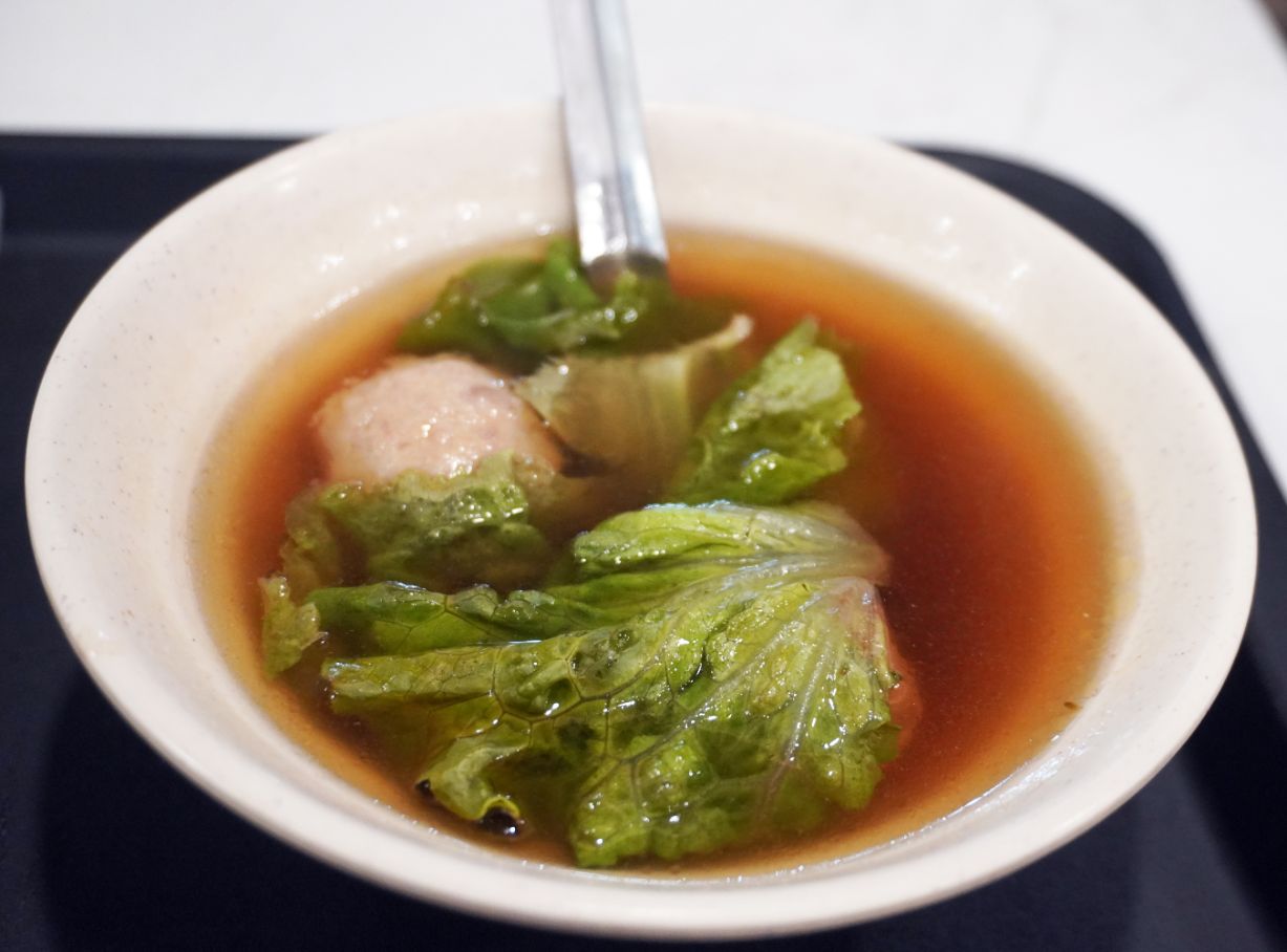 台北萬華｜三吉外賣｜西門町57年老店，武昌街必吃碳烤雞腿，皮Q肉嫩又多汁