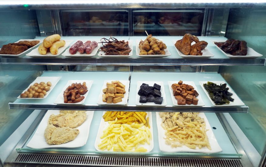 台北萬華｜三吉外賣｜西門町57年老店，武昌街必吃碳烤雞腿，皮Q肉嫩又多汁