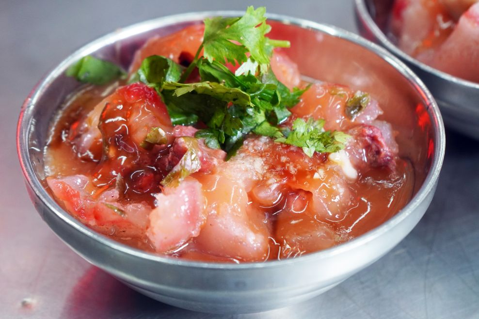 新竹城隍廟美食|林家肉圓|在地百年老店,超人氣銅板美食,外皮Q彈,紅糟肉味道豐富 - 第12張圖 新竹城隍廟美食|林家肉圓|在地百年老店,超人氣銅板美食,外皮Q彈,紅糟肉味道豐富
