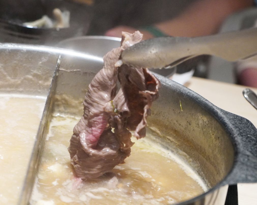 基隆中正|涮乃葉基隆好食城店|港邊第一排景觀餐廳,豐盛肉盤及自助吧吃到爽 - 第53張圖 基隆中正|涮乃葉基隆好食城店|港邊第一排景觀餐廳,豐盛肉盤及自助吧吃到爽