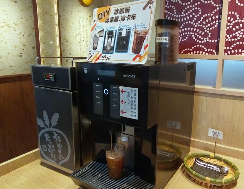 基隆中正｜涮乃葉基隆好食城店｜港邊第一排景觀餐廳，豐盛肉盤及自助吧吃到爽