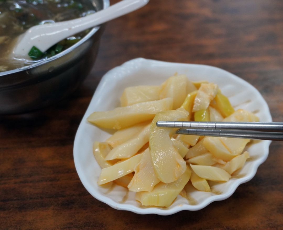 嘉義太保｜有志麵食館｜縣政府美食推薦，份量實在，選擇多樣
