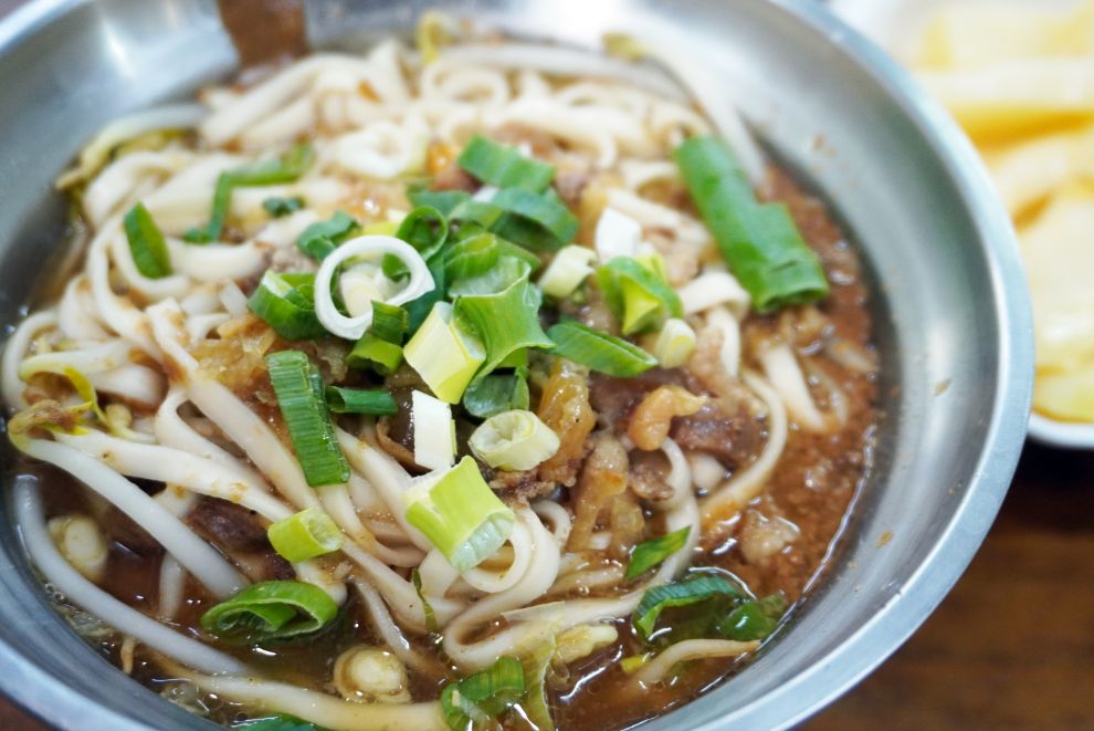 嘉義太保｜有志麵食館｜縣政府美食推薦，份量實在，選擇多樣