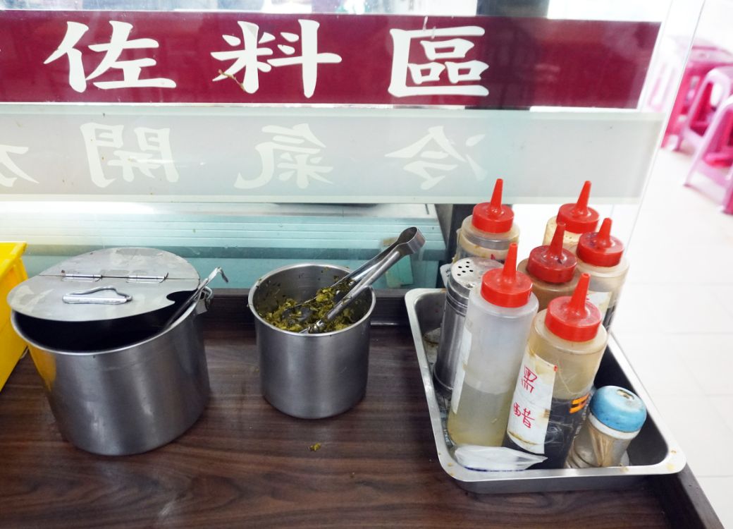嘉義太保｜有志麵食館｜縣政府美食推薦，份量實在，選擇多樣