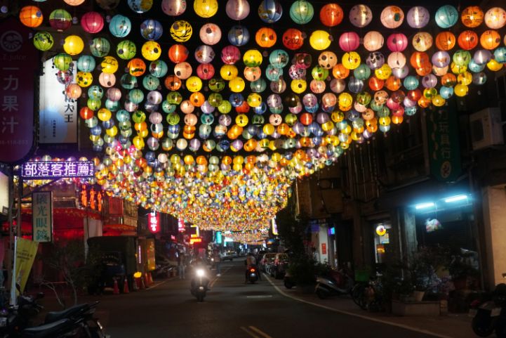 雲林斗六住宿|緻麗伯爵酒店|鄰近太平老街以及斗六圓環,13樓設有露天酒吧的人氣旅店 - 第72張圖 雲林斗六住宿|緻麗伯爵酒店|鄰近太平老街以及斗六圓環,13樓設有露天酒吧的人氣旅店