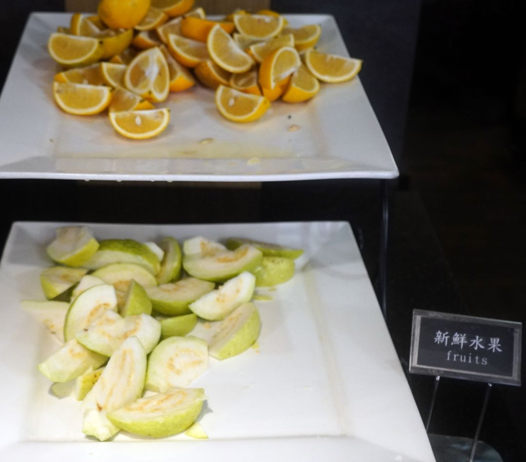 雲林斗六住宿｜緻麗伯爵酒店｜鄰近太平老街以及斗六圓環，13樓設有露天酒吧的人氣旅店