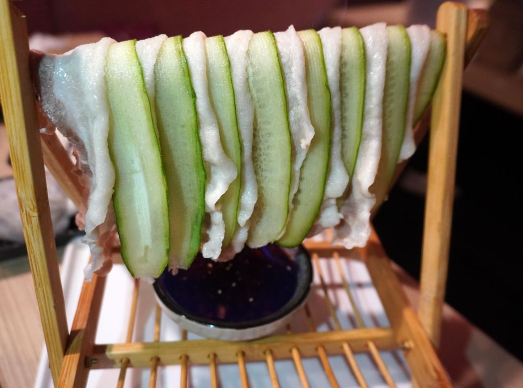 台北內湖|四川龍府|捷運葫洲站美食推薦,麻辣鴛鴦鍋搭配創意川菜,壽星幾歲生日就送幾隻蝦,慶生聚餐首選 - 第3張圖 台北內湖|四川龍府|捷運葫洲站美食推薦,麻辣鴛鴦鍋搭配創意川菜,壽星幾歲生日就送幾隻蝦,慶生聚餐首選
