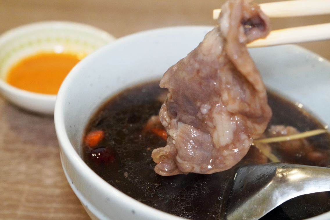 基隆信義｜巷子李｜隱身於信一路巷弄的人氣美食，夏日必吃美味涼麵