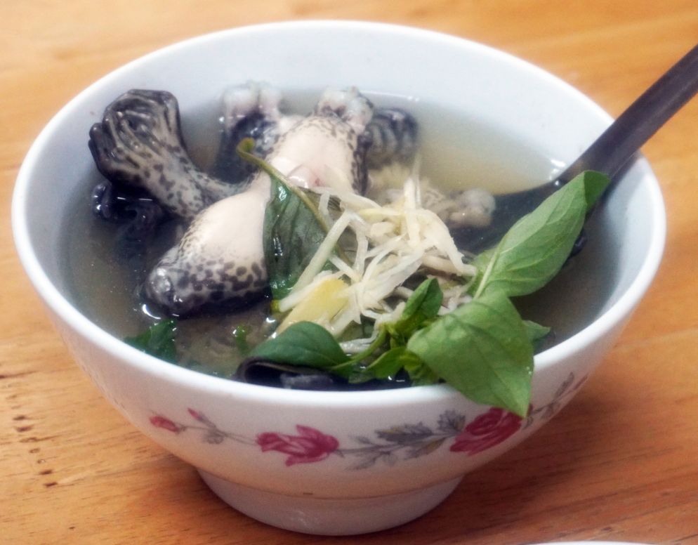雲林北港|一郎土魠魚羹 |在地60年老店,超人氣的宵夜美食,豬腳跟土魠魚羹大推 - 第5張圖 雲林北港|一郎土魠魚羹 |在地60年老店,超人氣的宵夜美食,豬腳跟土魠魚羹大推