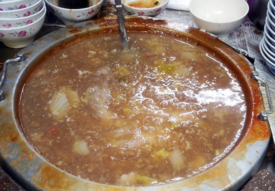 雲林北港｜一郎土魠魚羹 ｜在地60年老店，超人氣的宵夜美食，豬腳跟土魠魚羹大推