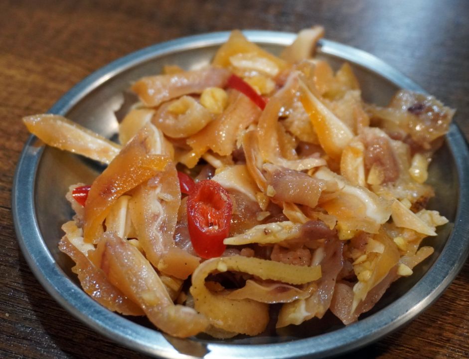 基隆中正|蹦康涼麵|鄰近信二停車場的超人氣涼麵店,選用白麵,吃起來口感扎實,醬汁夠味 - 第21張圖 基隆中正|蹦康涼麵|鄰近信二停車場的超人氣涼麵店,選用白麵,吃起來口感扎實,醬汁夠味