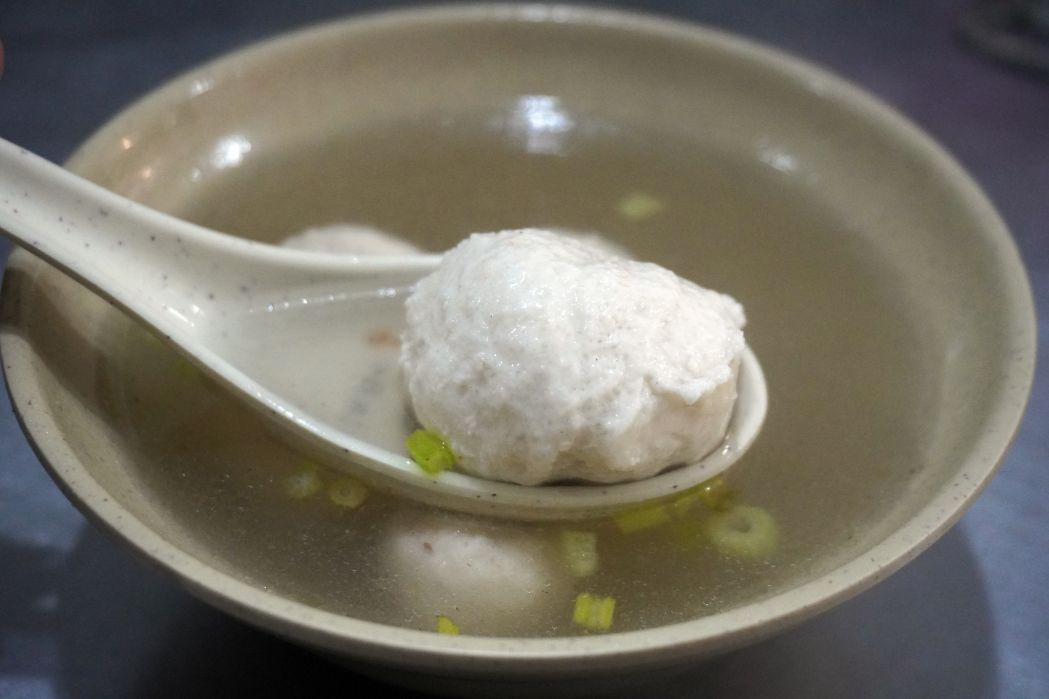 基隆中正｜無名大麵炒油飯｜和平島27年老店，在地人私藏人氣早餐，早上5點開賣