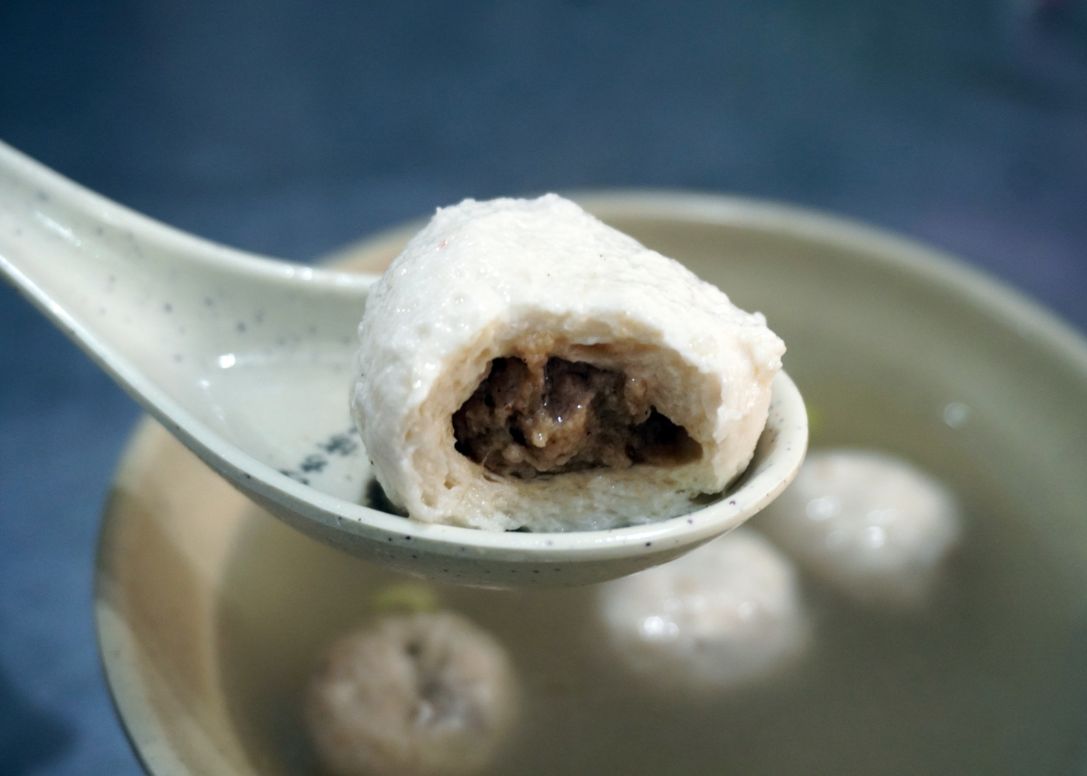 基隆中正｜無名大麵炒油飯｜和平島27年老店，在地人私藏人氣早餐，早上5點開賣