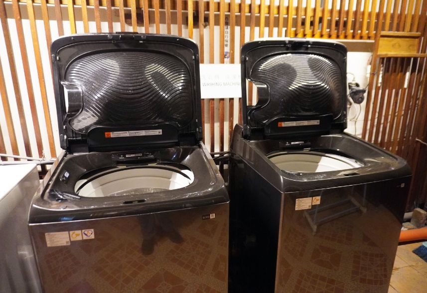 台中住宿｜富王大飯店｜鄰近市政府捷運站，在地40年老旅店，現作爆米花來迎賓，香氣濃郁超涮嘴