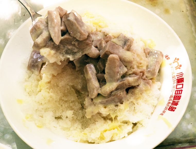 苗栗通霄|小倆口自助冰店|在地66年老字號冰菓室,配料多達20種,加好加滿的佛心自助冰 - 第28張圖 苗栗通霄|小倆口自助冰店|在地66年老字號冰菓室,配料多達20種,加好加滿的佛心自助冰