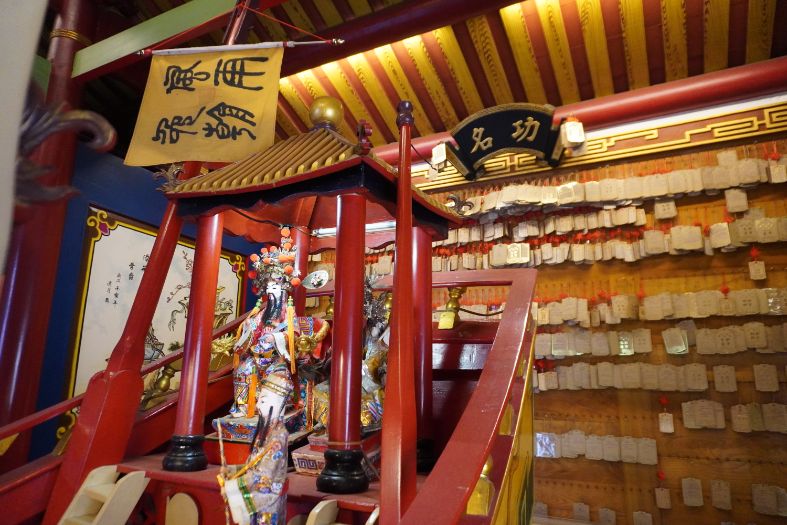 嘉義廟宇|新港奉天宮|大甲媽遶境進香駐駕,舉辦祝壽大典,超過400年的開台媽祖,前方老街美食林立 - 第24張圖 嘉義廟宇|新港奉天宮|大甲媽遶境進香駐駕,舉辦祝壽大典,超過400年的開台媽祖,前方老街美食林立