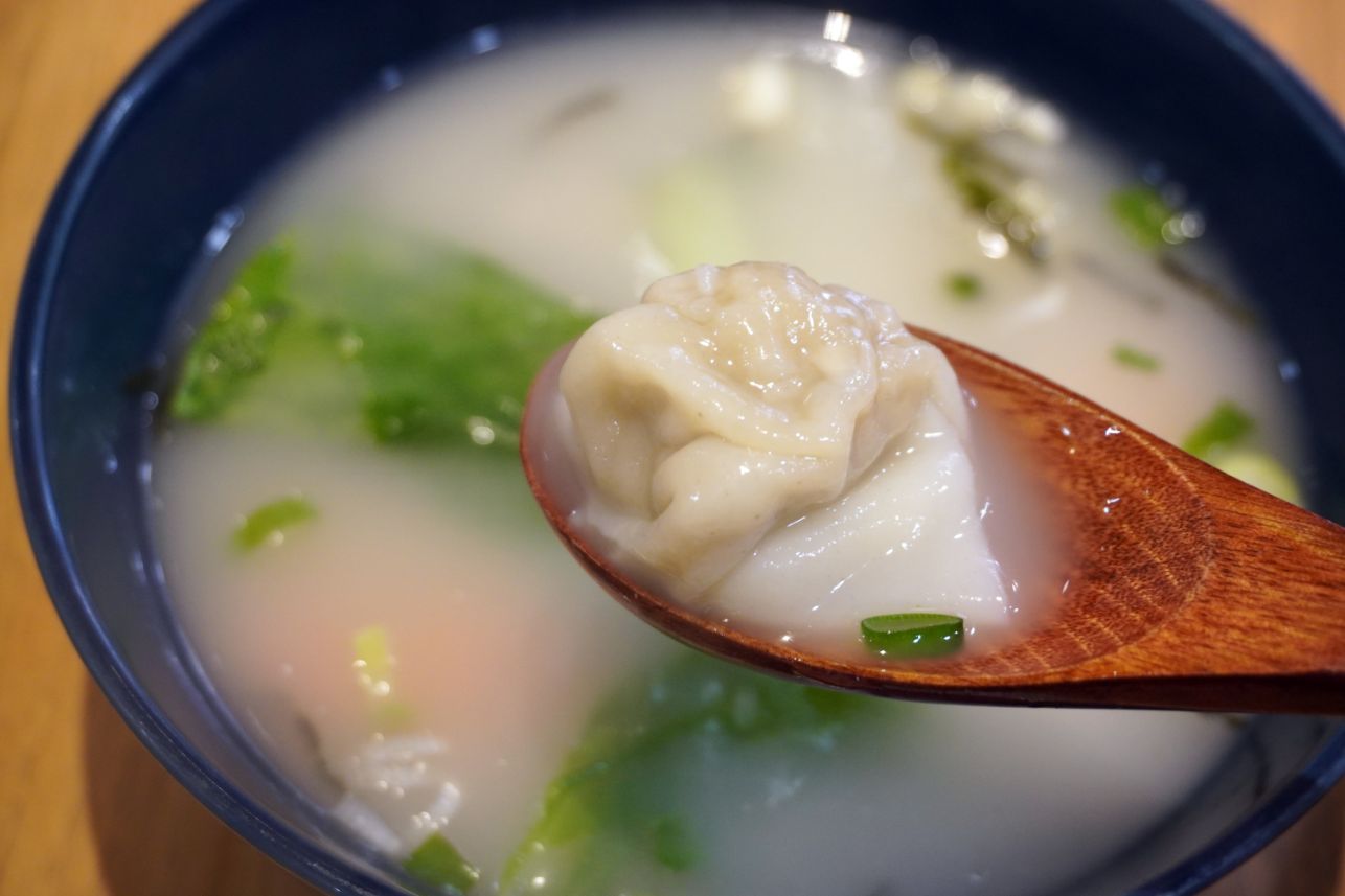 新北板橋麵店｜花山家台麵小館板橋店｜府中站必吃美食，麵食小菜選項多，內用還有冬瓜茶可以免費喝