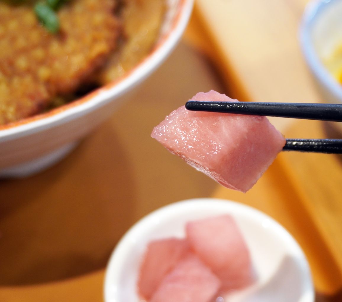 新北板橋麵店｜花山家台麵小館板橋店｜府中站必吃美食，麵食小菜選項多，內用還有冬瓜茶可以免費喝