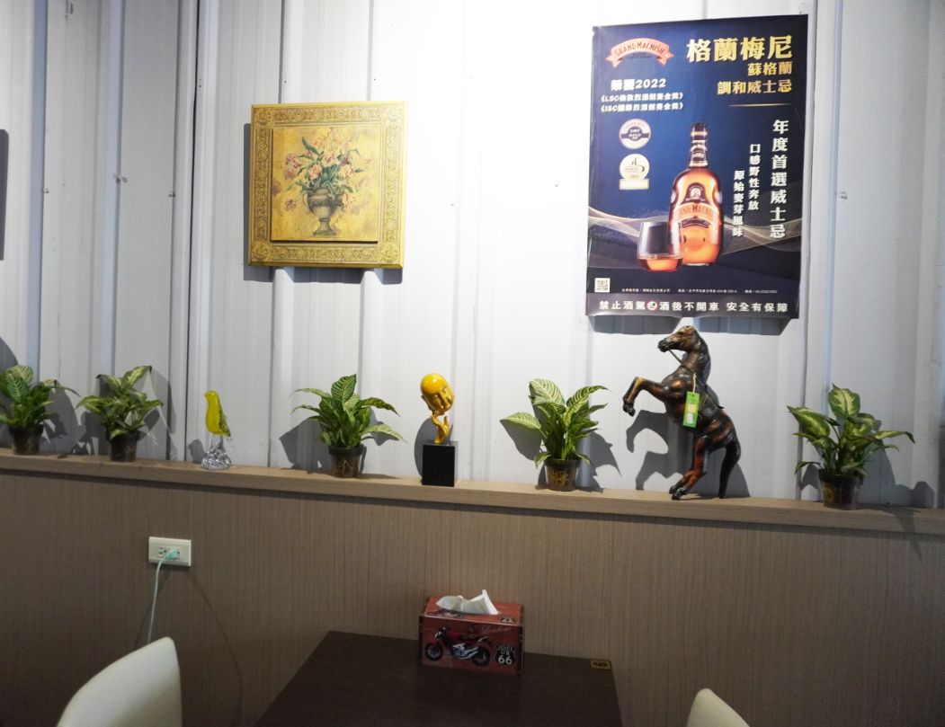 台中西屯｜凱林咖啡簡餐｜文華高中捷運站周邊美食，料理帶有滿滿的家常味