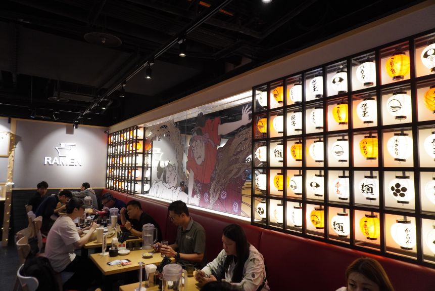 台中烏日｜一風堂台中高鐵店｜超人氣連鎖博多豚骨拉麵，湯頭濃郁麵Q彈